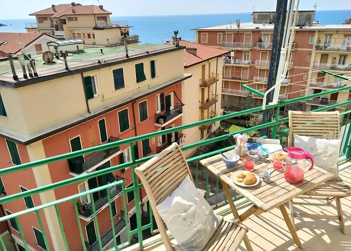 Giulia & Giovanna * Λεβάντο